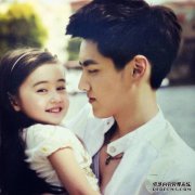 吴尊的节目公开展示了如何与妻子结婚，并向他