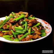 如果肉是油炸的，你可能错过了这一步。难怪煎