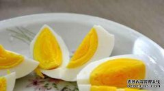 怀孕后，孕妇可以吃这类食物。它不仅有益于智