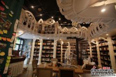 新华书店，很多人不买书，他们为什么不亲近？