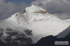 探索人文科学的遗产“天山山脉之旅”您可以体