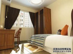 现代三居室简约风格，风格和氛围的客厅，同事