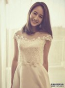 罗斯和张持衬衫，？小家碧玉是否赢得了狂热女
