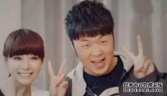 让我们见到杜海涛的母亲和杜海涛的“妹妹”。