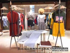 应当联系彩妆，彩妆必须是女性品牌接触，彩妆