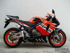 哪种本田CBR600R CBR1000RR最适合您？